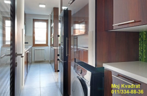 thumb_3556664_7.jpg