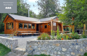 thumb_3557968_restaurant.jpg