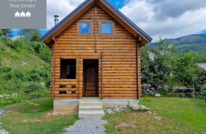 thumb_3557968_wood_cabin.jpg