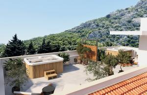 thumb_3560015_02-rooftop.jpg