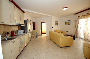 thumb_3560125_2.jpg