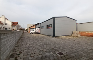 thumb_3560886_parking-u-dvoristu.jpg