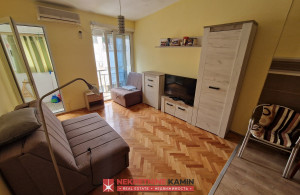 thumb_3563213_kamin-perovic-renta-iza-slavije_5.jpg