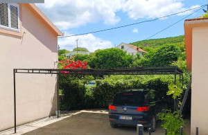 thumb_3566302_pergola_cars.jpg