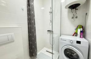 thumb_3567792_untitled-design.jpg