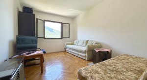 thumb_3568476_2.jpg