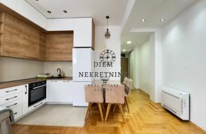 thumb_3568496_untitled-design--8-.jpg