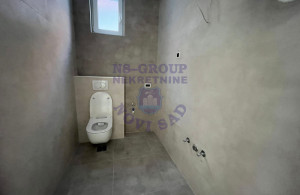 thumb_3569402_8.jpg