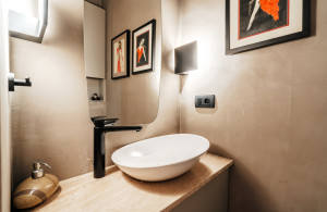 thumb_3570312_e-guestbathroom-02.jpg