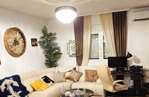 thumb_3572038_1.jpg