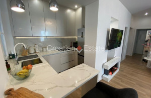 thumb_3572203_croatia-split-manus-flat-two-units-parking-sale-105-.jpg