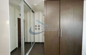 thumb_3572909_10.jpg