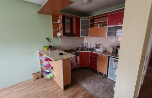 thumb_3573184_a3.jpg