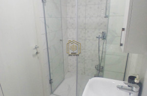 thumb_3575632_8.jpg