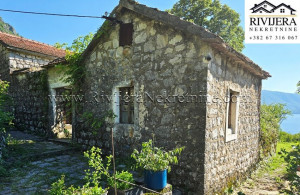 thumb_3576752_kuca_risan_rivijera_nekretnine-18-850x570.jpg