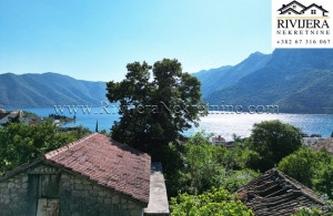 thumb_3576752_kuca_risan_rivijera_nekretnine-3-850x570.jpg