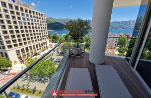 thumb_3576805_lux-59m2-centargrada.jpg