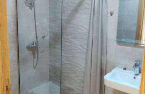 thumb_3577048_07.jpg