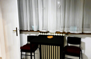 thumb_3581477_9.jpg
