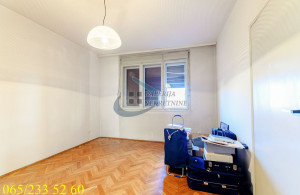 thumb_3581530_6.jpg