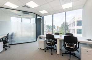 thumb_3581537_3516294_spaces-large-office--2-.jpg