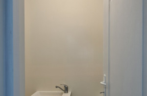 thumb_3582186_7.jpg