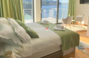 thumb_3582322_a-korcula-villa-seafront-pool-garden-parking-sale-1-122-.jpg
