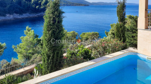 thumb_3582322_tia-korcula-villa-seafront-pool-garden-parking-sale-106-.jpg