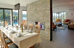 thumb_3582322_tia-korcula-villa-seafront-pool-garden-parking-sale-114-.jpg