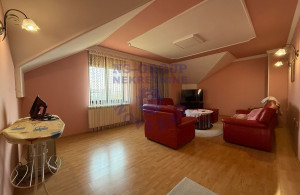 thumb_3583909_8.jpg