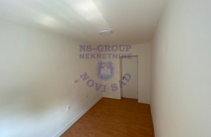 thumb_3585853_5.jpg