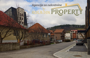 thumb_3588464_prodajem-kucu-kolasin-4.jpg