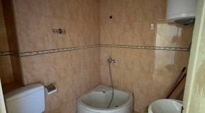 thumb_3590395_6.jpg