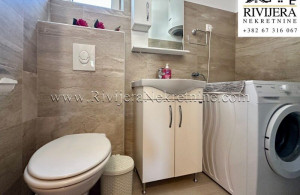 thumb_3591038_lasi_ads_tivat_stan_apartment_porto_montenegro-3-800x570.jpg