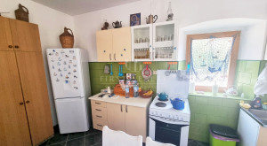 thumb_3591816_7.jpg