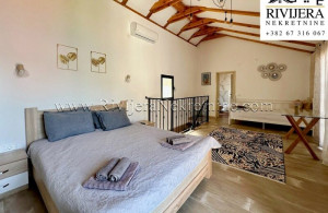 thumb_3594014_etnine_lepetane_tivat_kuca_house_boka_bay_-8-800x570--1-.jpg