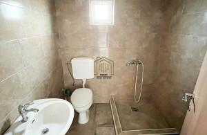 thumb_3594016_6.jpg