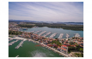 thumb_3595397_2---sibenik---mandalina---gradevinsko-zemljiste-730-m2.jpg