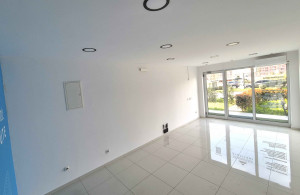 thumb_3596208_3.-ground-entrance-room-a.jpg