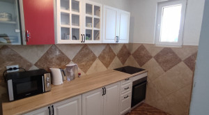 thumb_3596907_13.jpg