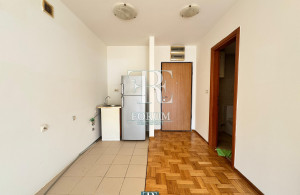 thumb_3597150_4.jpg