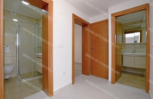 thumb_3597157_4.jpg
