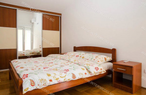 thumb_3597158_8.jpg