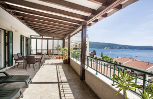 thumb_3598580_happy-montenegro-energoproekt-savina22.jpg