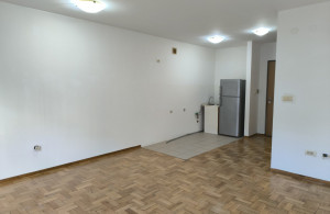 thumb_3598690_4.jpg