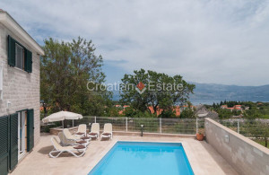 thumb_3598706_oatia-brac-house-sea-view-pool-terrace-parking-sale-101-.jpg
