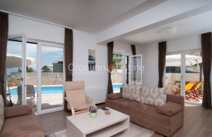 thumb_3598706_oatia-brac-house-sea-view-pool-terrace-parking-sale-106-.jpg