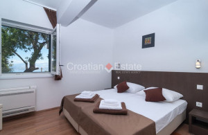 thumb_3598706_oatia-brac-house-sea-view-pool-terrace-parking-sale-110-.jpg
