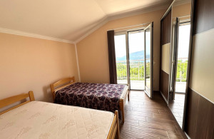 thumb_3599968_happy-montenegro-house-in-montenegro-with-sea-view504.jpg