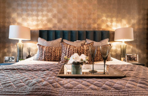 thumb_3601824_20_vb1748763_bedroom_one_bed_detail_7_v1613554848.jpg